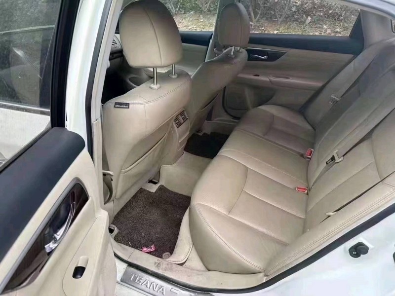 济南13年日产天籁6