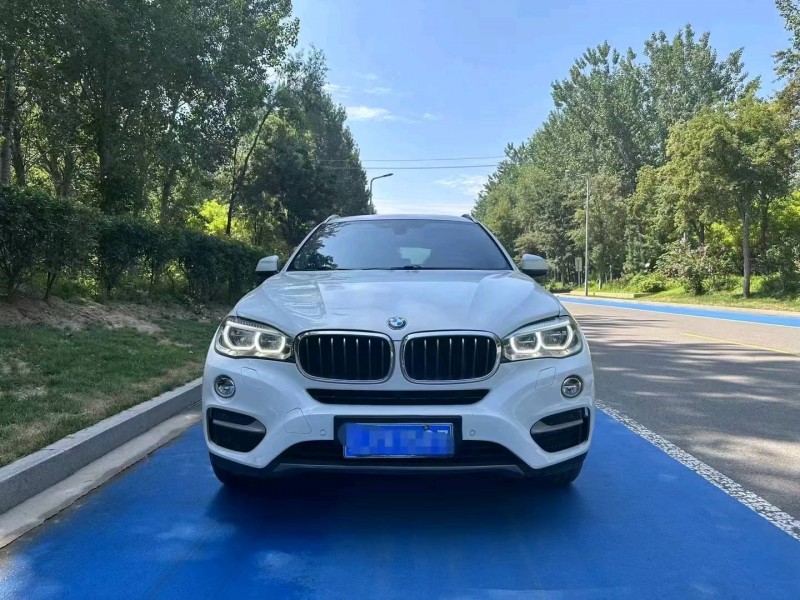 济南16年宝马X61