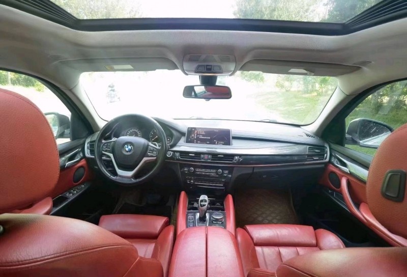 济南16年宝马X66