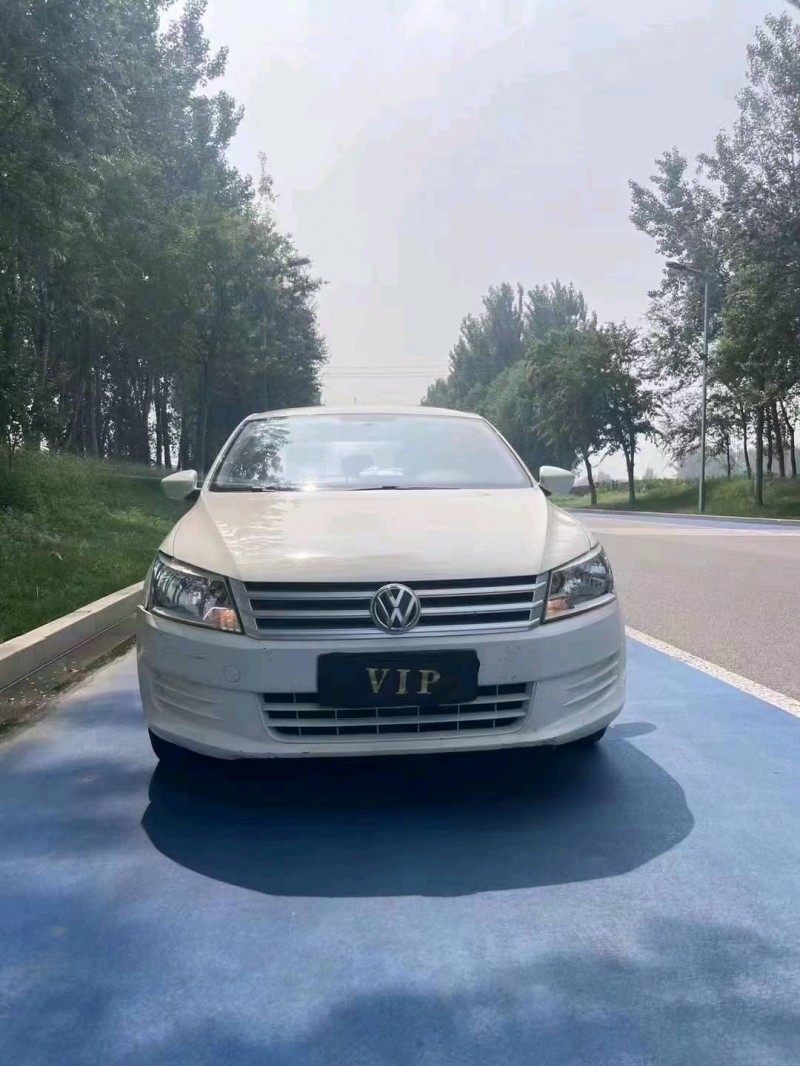 济南17年大众桑塔纳1