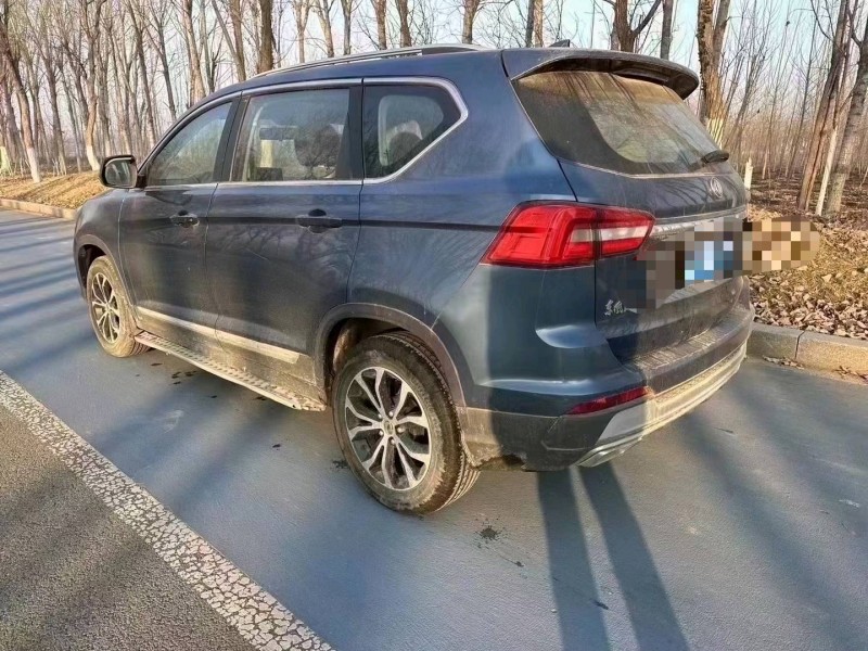 济南17年东风景逸5