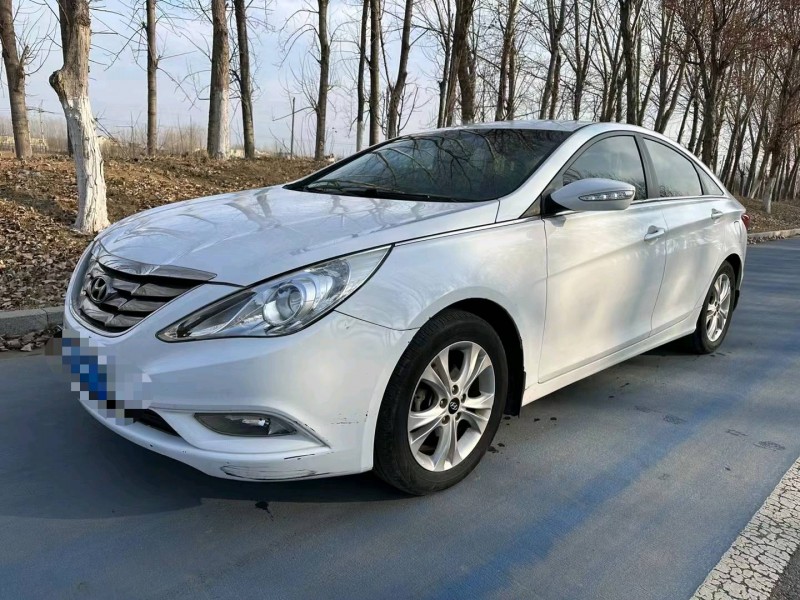 济南12年现代索纳塔八3