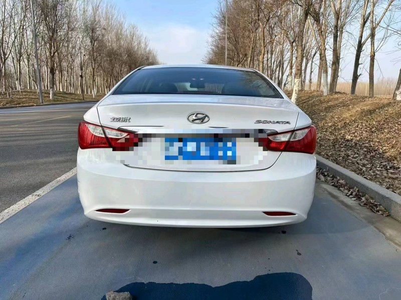 济南12年现代索纳塔八9