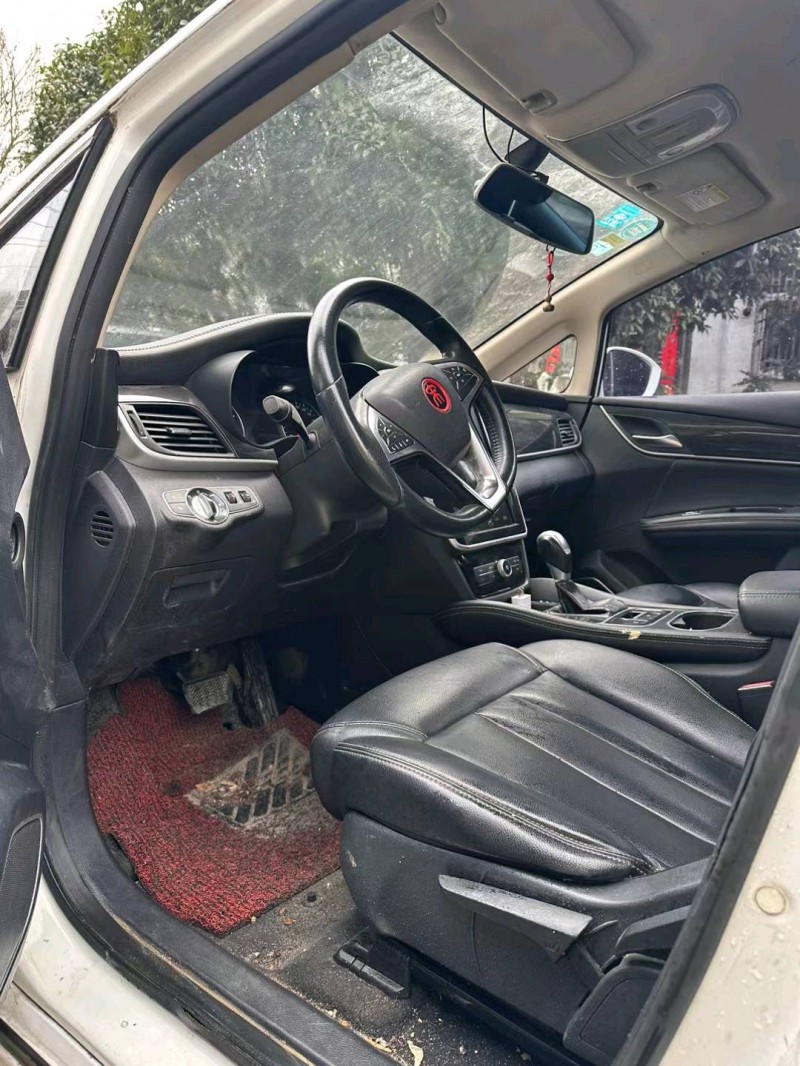 台州18年比亚迪宋3