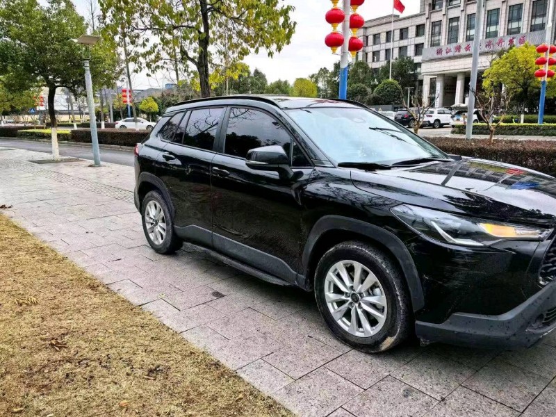 湖州23年豐田銳放3