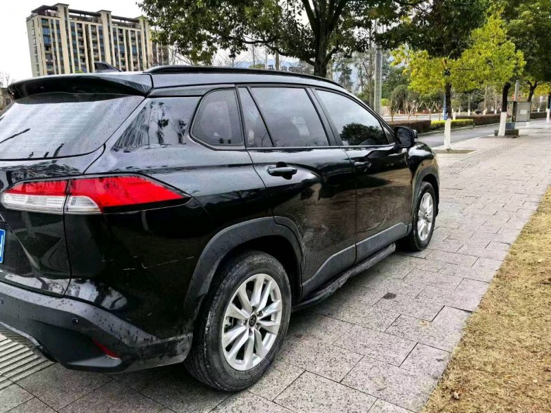 湖州23年豐田銳放8