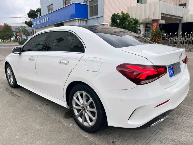 中山20年奔驰A4