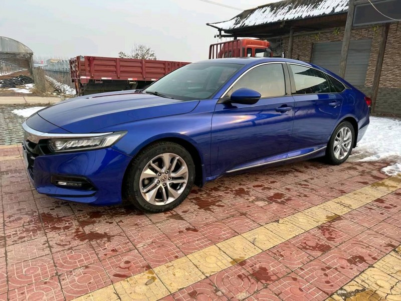 徐州18年本田雅阁3