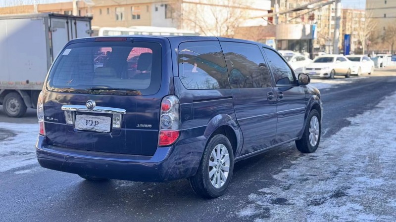 济宁14年别克GL89