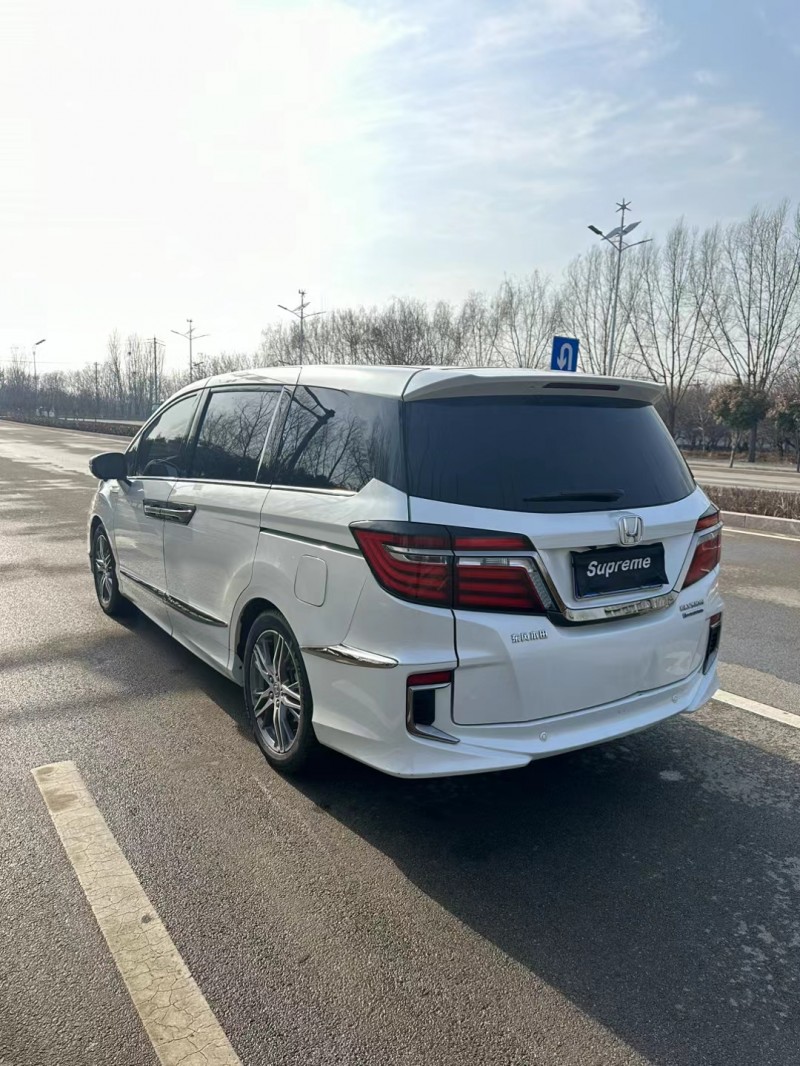 济宁21年本田艾力绅5