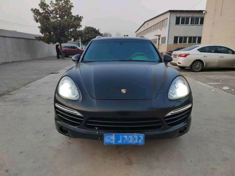 东营12年保时捷卡宴1