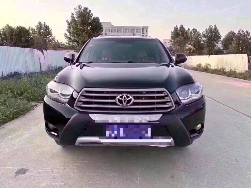 济南11年丰田汉兰达1