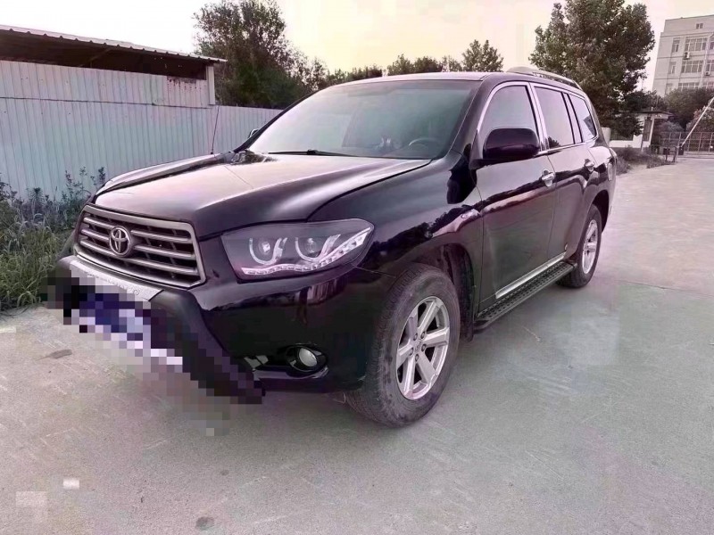 济南11年丰田汉兰达2