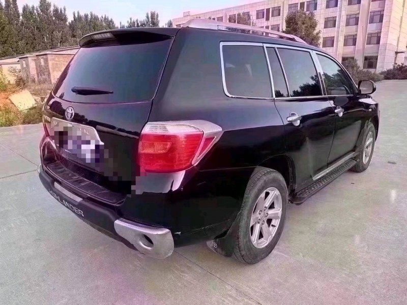 济南11年丰田汉兰达6