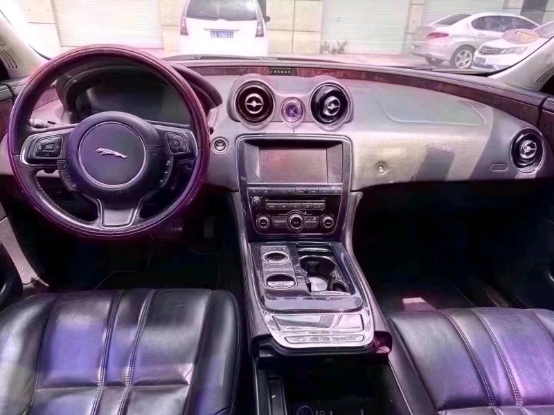 济南12年捷豹XJ5