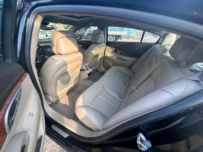 聊城10年别克君越5