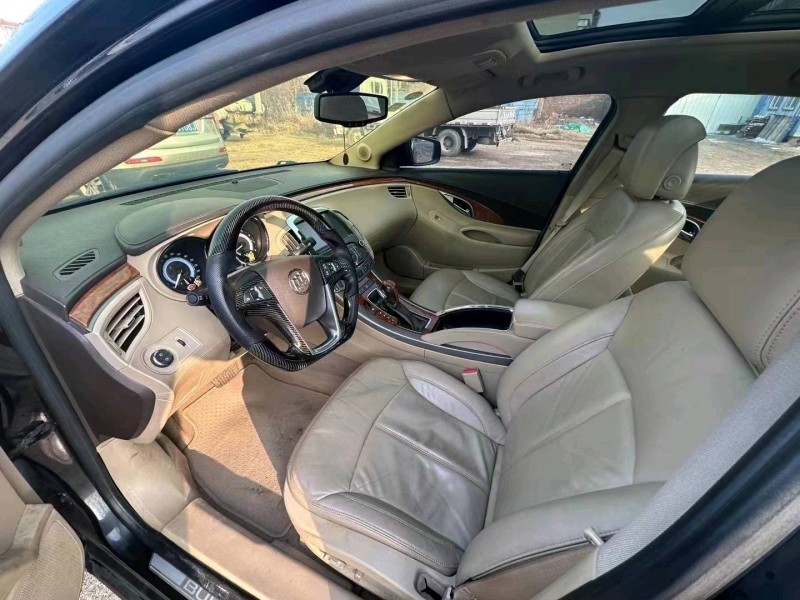 聊城10年别克君越6