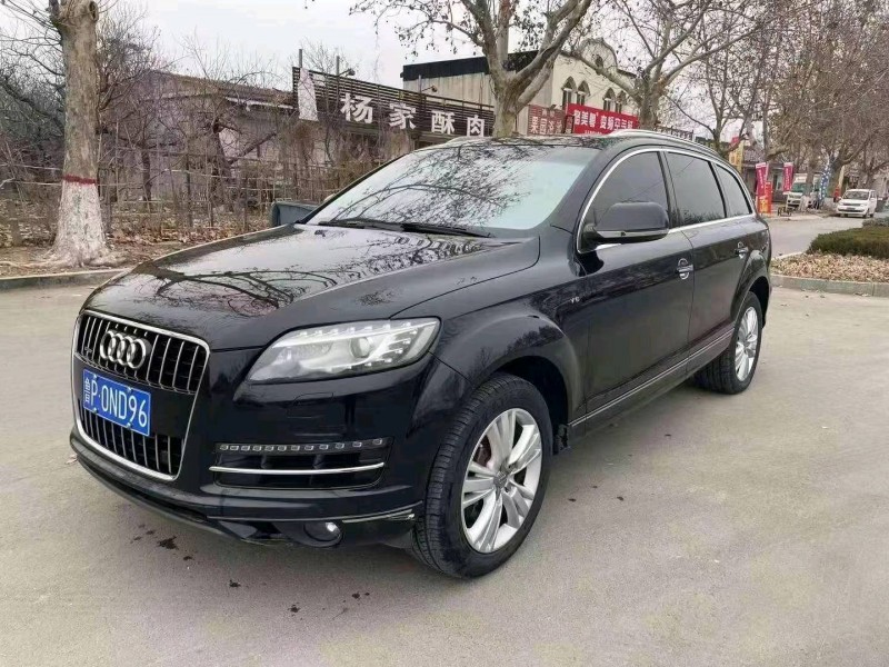 东营11年奥迪Q74