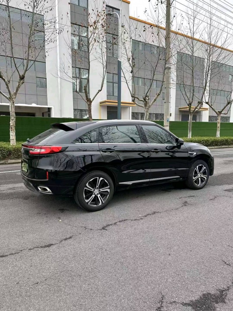 苏州19年本田URV4