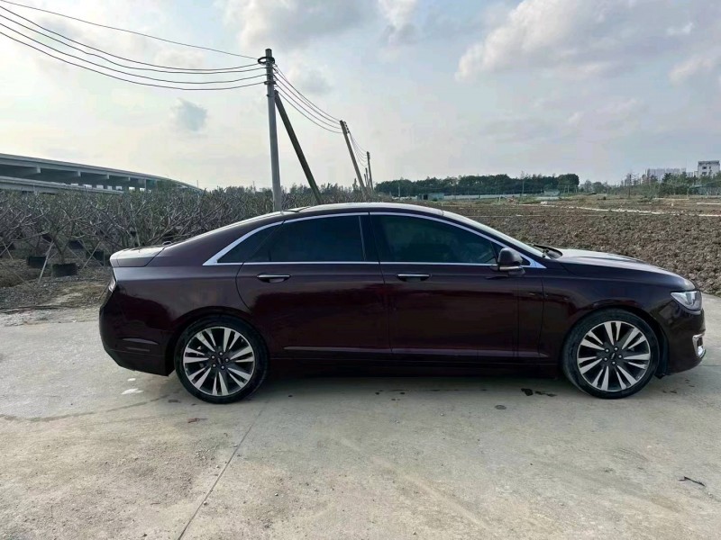 汕頭17年林肯MKZ8