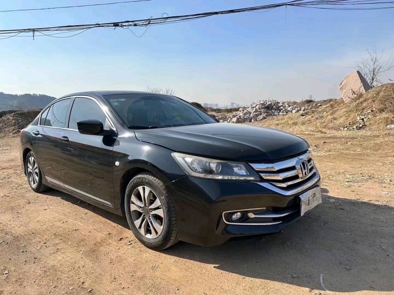 枣庄14年本田雅阁2