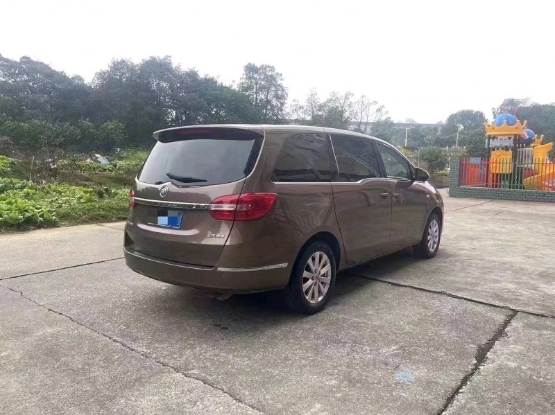 邵阳19年别克GL85