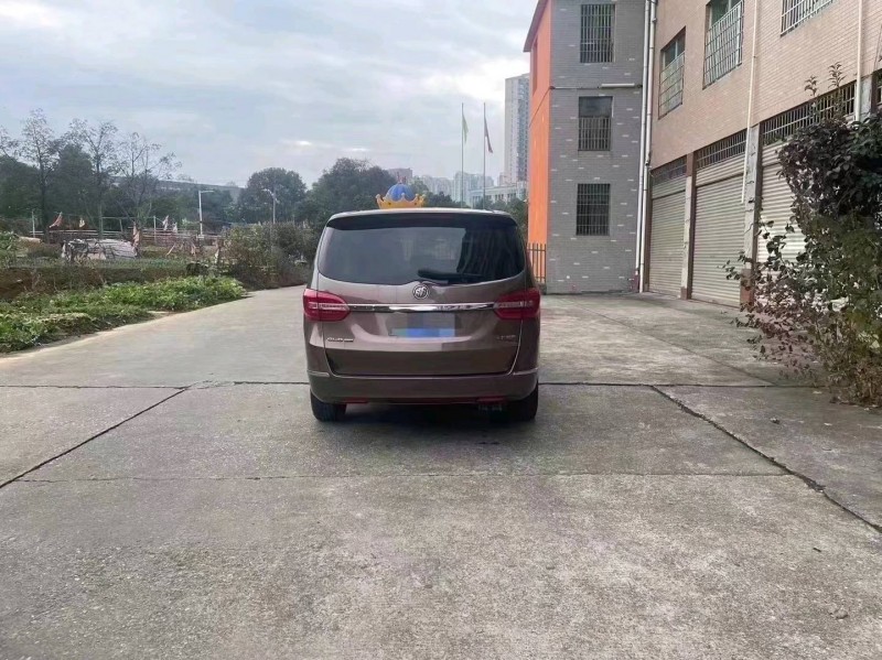 邵阳19年别克GL86