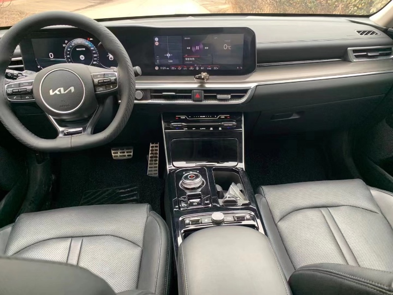 聊城21年起亚K5凯酷8