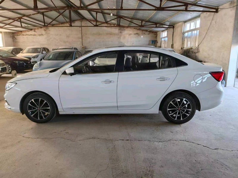 邯郸21年荣威i58