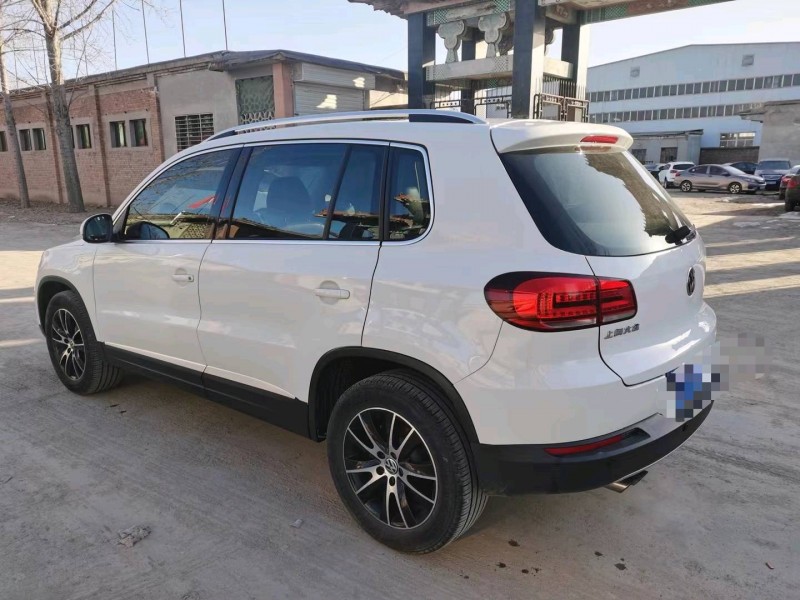 保定13年大众途观5