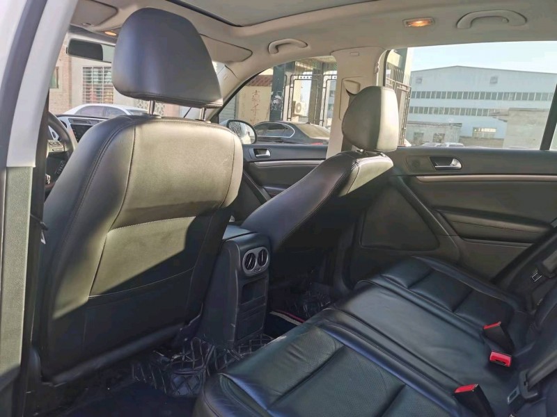 保定13年大众途观7