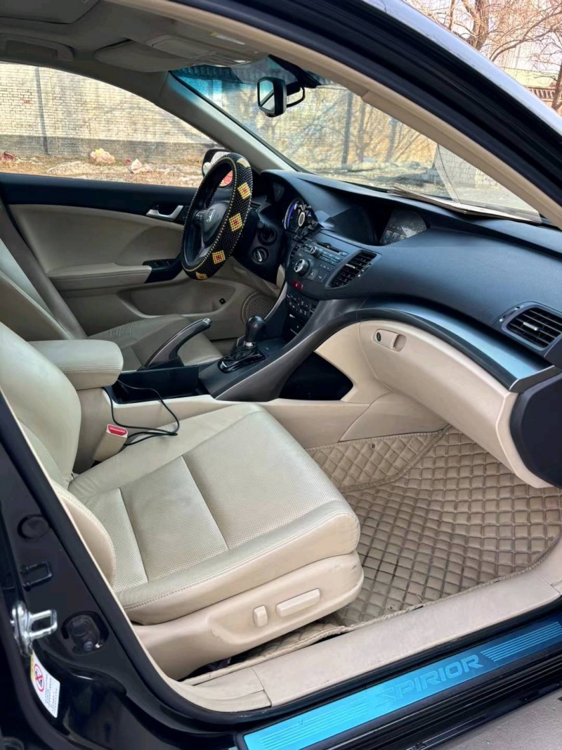 保定14年本田思铂睿7