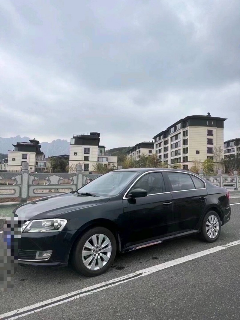 青岛13年大众朗逸3
