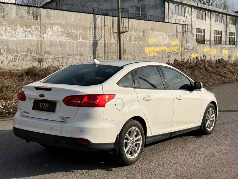 枣庄18年福特福克斯7