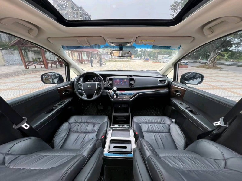 汕头18年本田奥德赛7