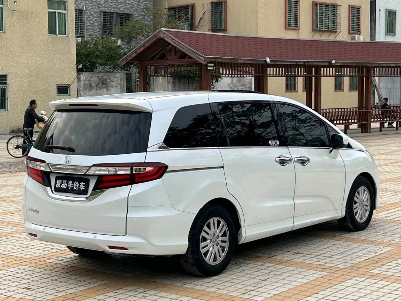 汕头18年本田奥德赛8