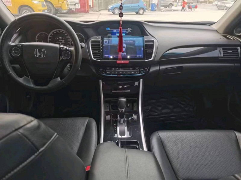 保定17年本田雅阁5