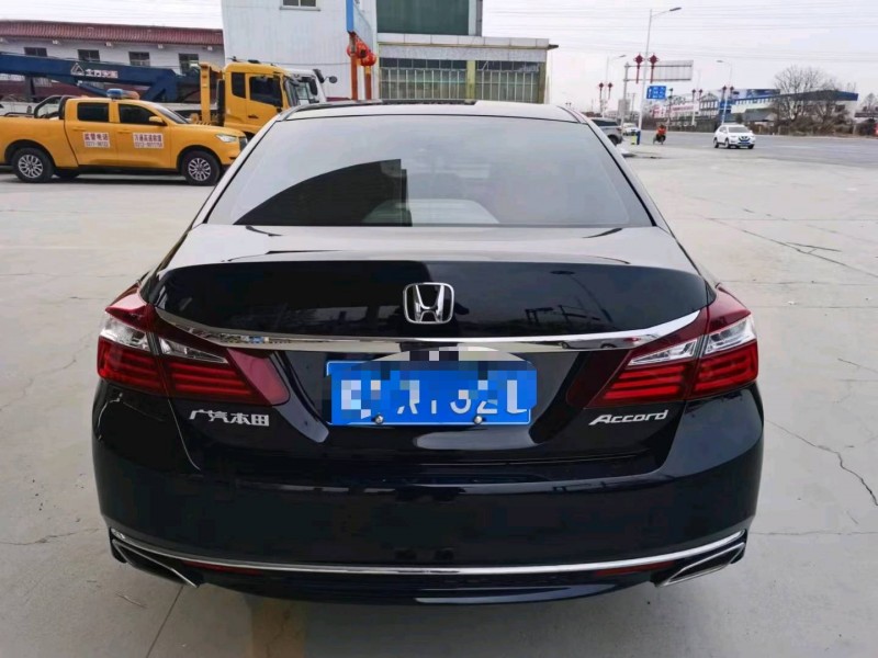 保定17年本田雅阁8