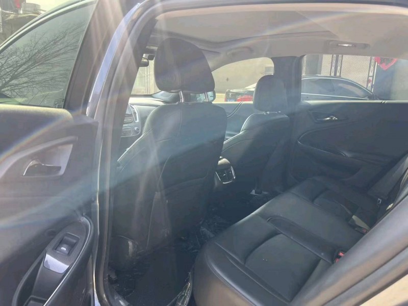 保定20年雪佛兰迈锐宝XL6