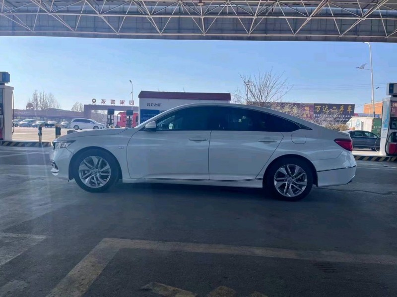 沧州20年本田雅阁4