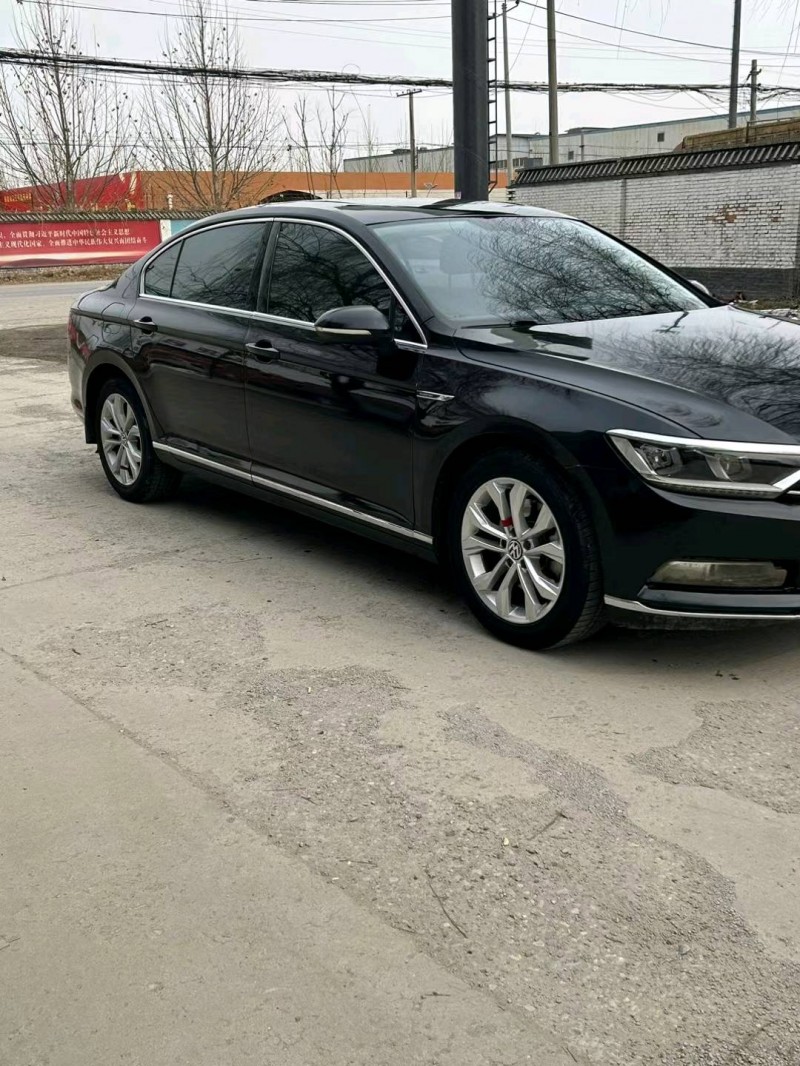 保定18年大众迈腾2