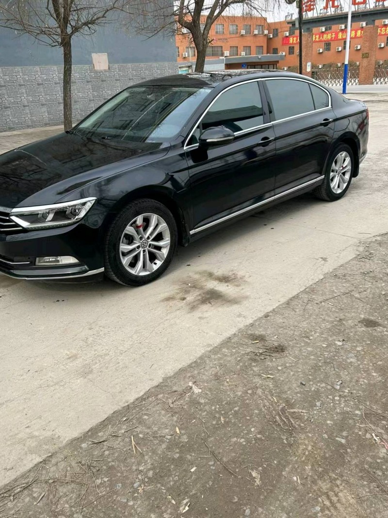 保定18年大众迈腾3