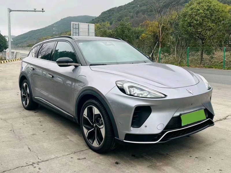 天津23年極狐汽車阿爾法2