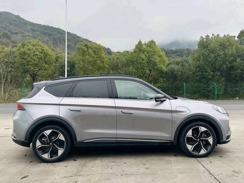 天津23年極狐汽車阿爾法6