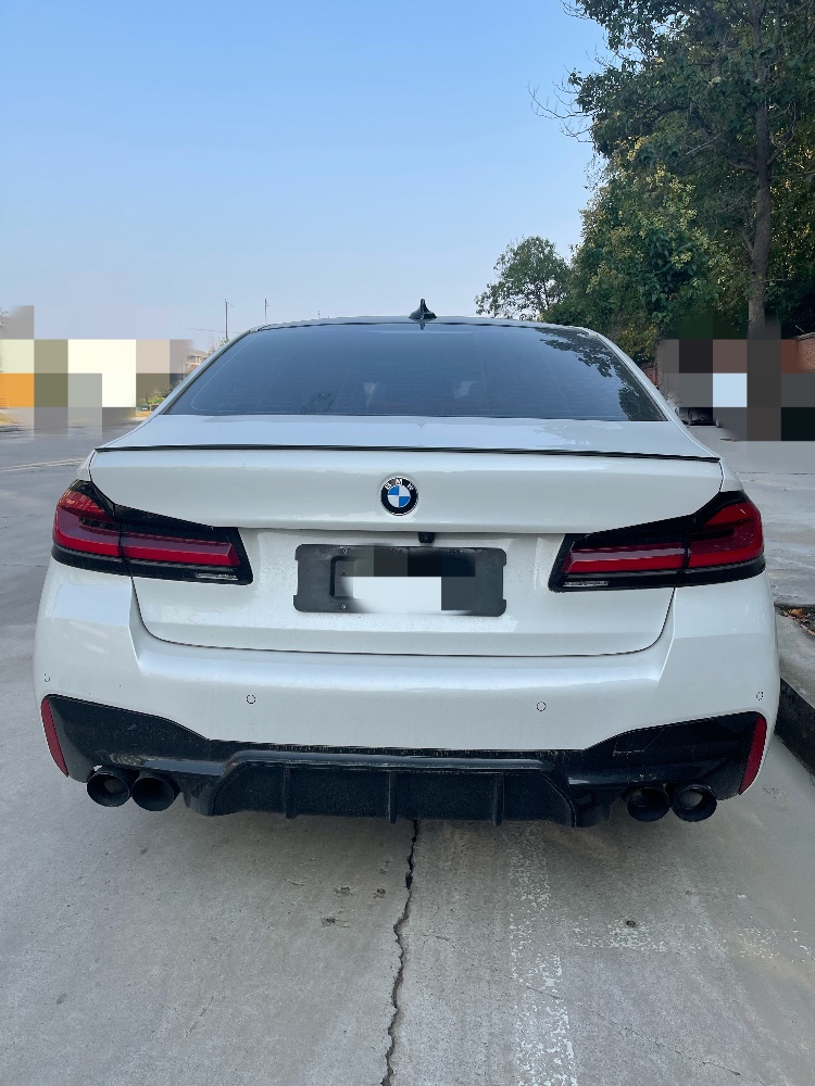 郑州21年宝马5系3