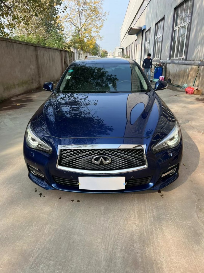 宿遷17年英菲尼迪Q50L1