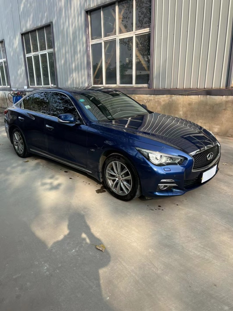 宿遷17年英菲尼迪Q50L3