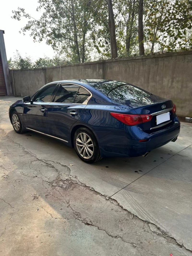 宿遷17年英菲尼迪Q50L5