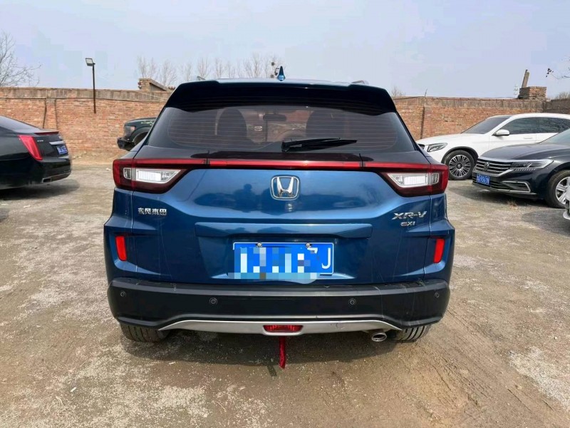 保定15年本田XRV8