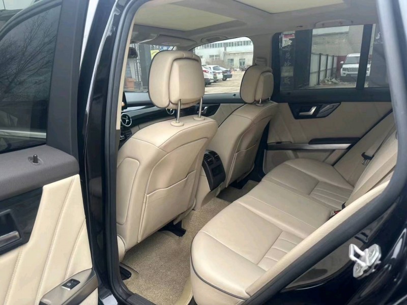 保定15年奔驰GLK3